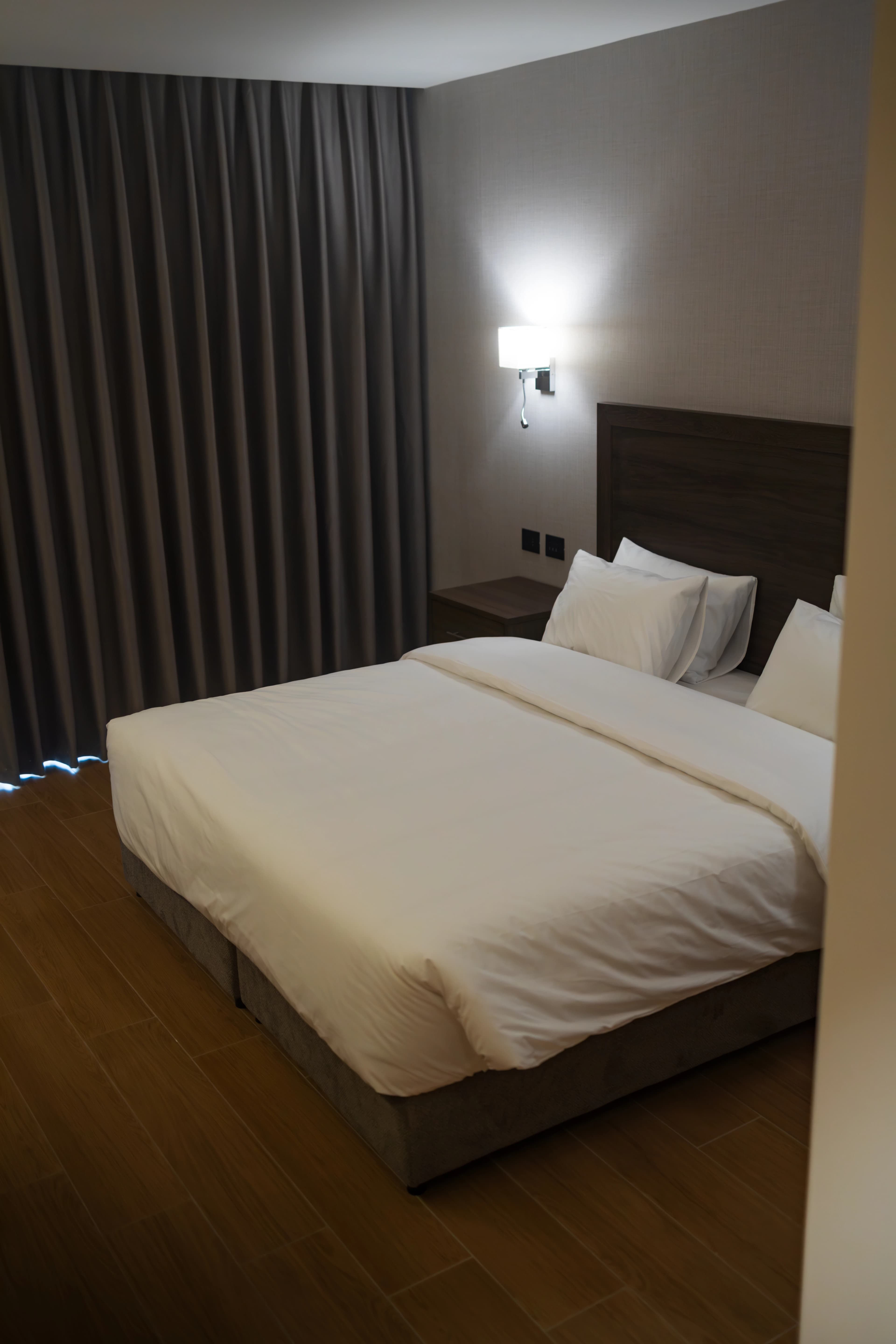 King bed with curtain